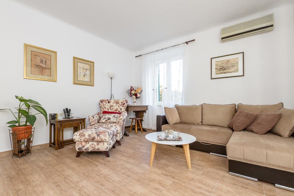 For All Seasons Apartment Split Phòng bức ảnh